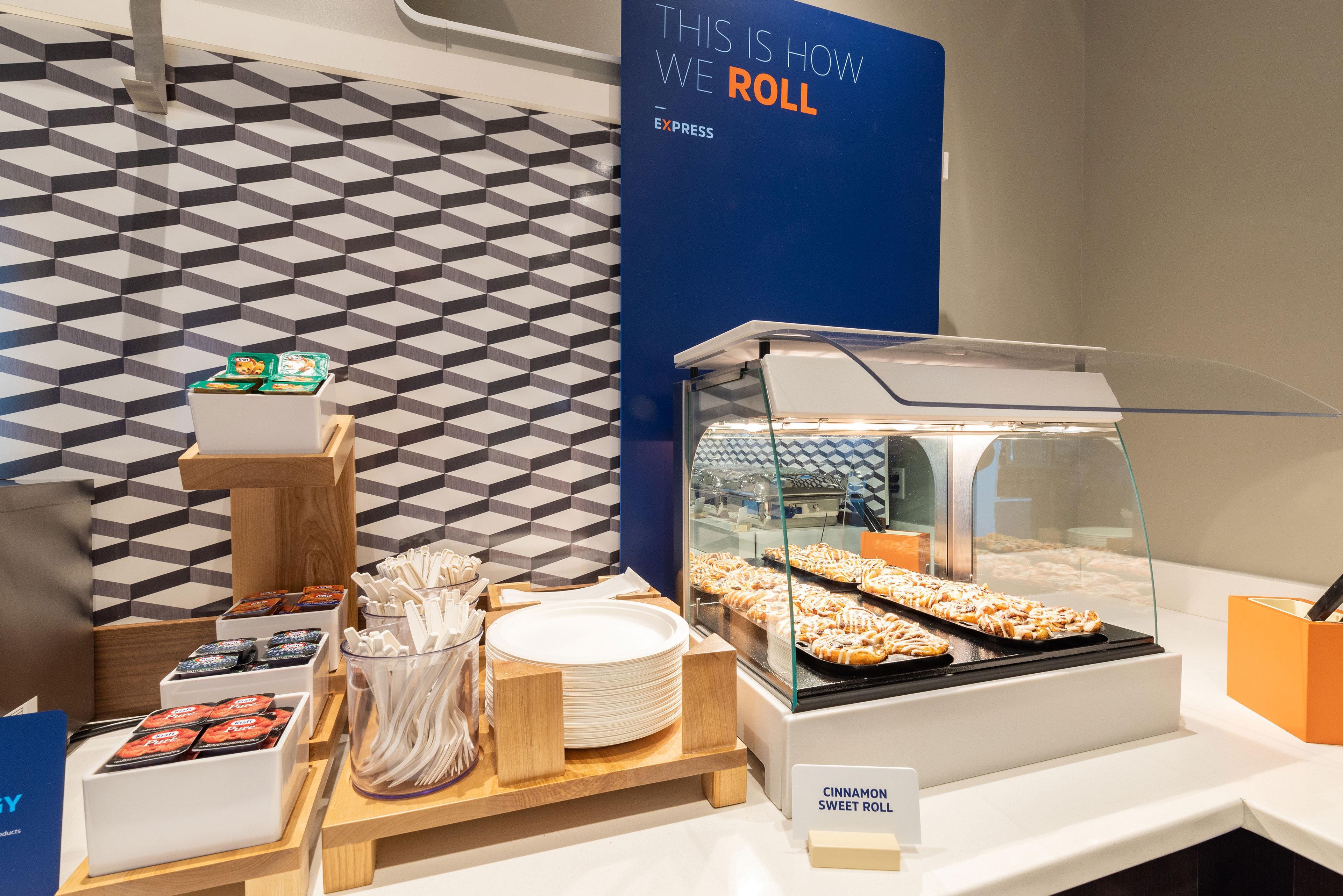 麦迪逊维罗纳快捷假日套房酒店 Verona 外观 照片